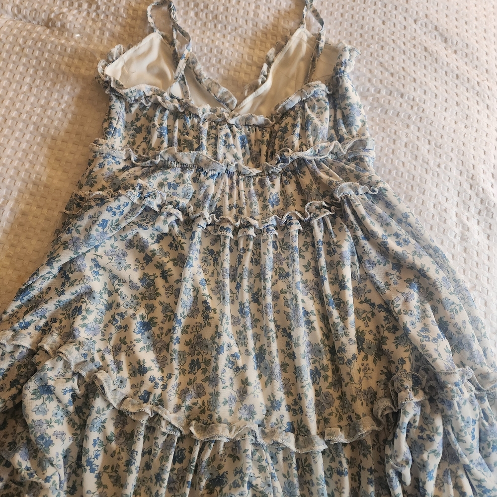 Floral Blue and White Women's Dress - Picture 2 of 4